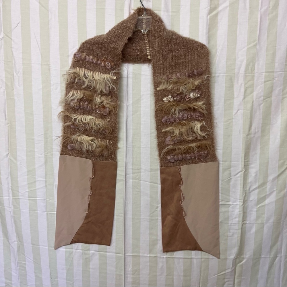 Textured Brown Women's Scarf with Fringe Detailing